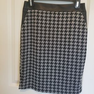 Pencil skirt